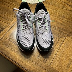 Nike AirMax 270 Mens Size 9.5